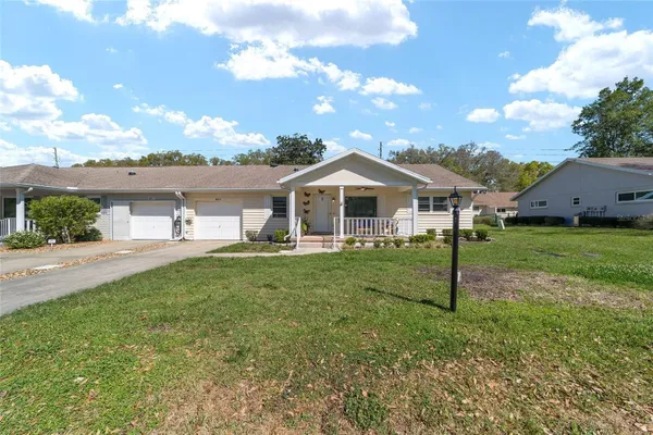Property Slideshow image 3 of 49 | 8881 sw 94th st g, Ocala, FL, 34481