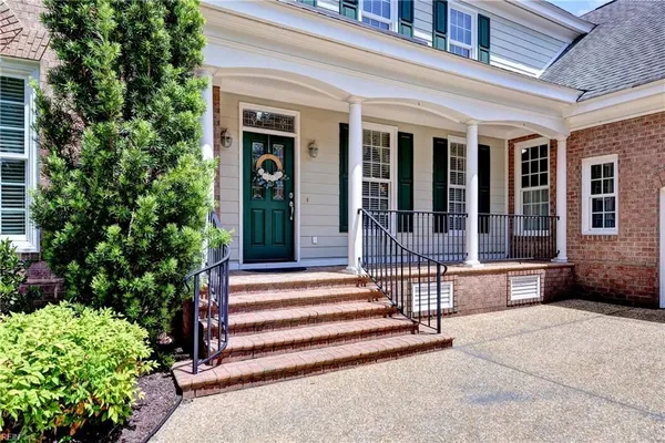 Property Slideshow image 2 of 36 | 200 cruden bay, Williamsburg, VA, 23188