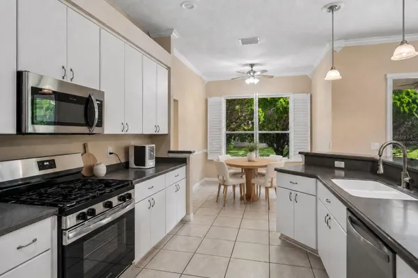 Property Slideshow image 2 of 40 | 5325 fantasy way, Leesburg, FL, 34748