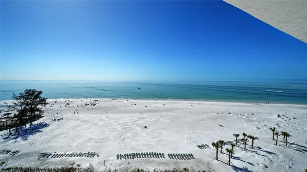 Property Slideshow image 2 of 75 | 19 whispering sands dr 1104, Sarasota, FL, 34242