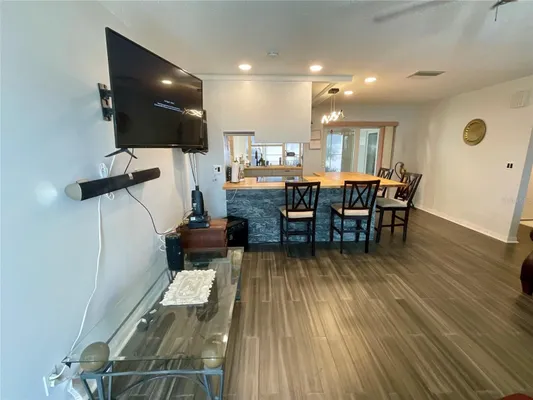 Property Slideshow image 3 of 29 | 10052 45th way, Pinellas Park, FL, 33782