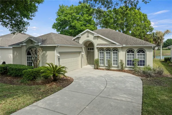 Property Slideshow image 2 of 31 | 2319 addison ave, Clermont, FL, 34711