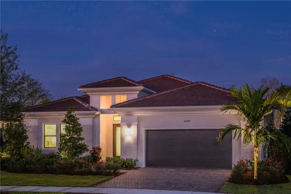 Property Slideshow image 2 of 78 | 18225 cresswind ter, Lakewood Ranch, FL, 34211