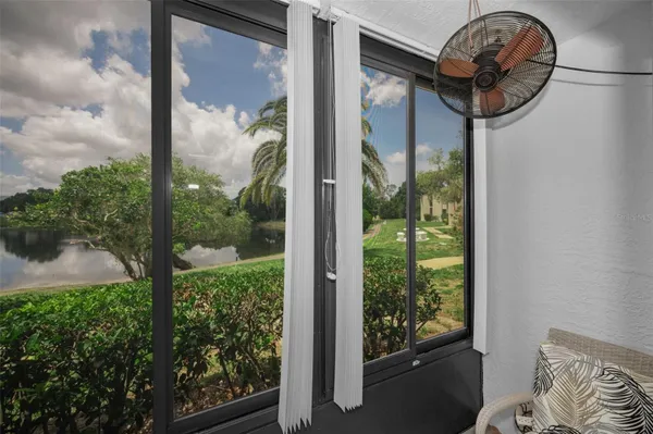 Property Slideshow image 3 of 77 | 1870 pine ridge way g1, Palm Harbor, FL, 34684