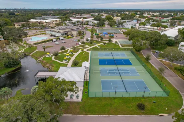 Property Slideshow image 3 of 40 | 2458 columbia dr 64, Clearwater, FL, 33763