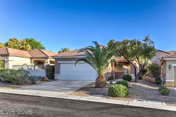 Property Slideshow image 2 of 27 | 2815 sapphire desert dr, Henderson, NV, 89052