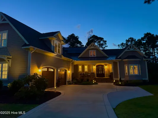 Property Slideshow image 3 of 63 | 2555 parkridge dr, Southport, NC, 28461
