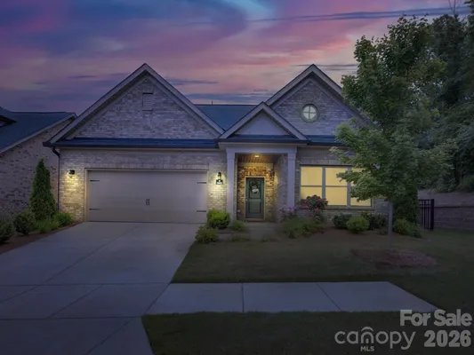 Property Slideshow image 3 of 41 | 3002 portico pl, Tega Cay, SC, 29708