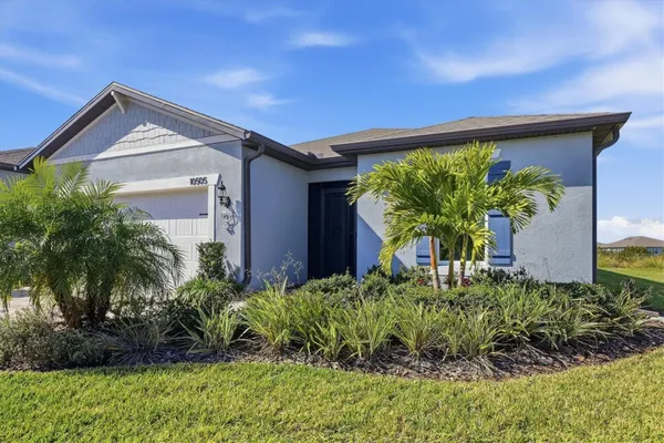 Property Slideshow image 3 of 50 | 10505 wynward way, Parrish, FL, 34219