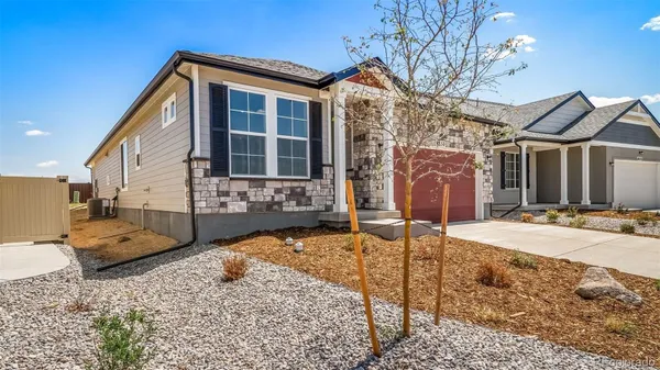 Property Slideshow image 3 of 30 | 4858 n sicily ct, Aurora, CO, 80019
