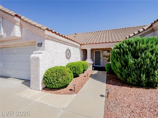 Property Slideshow image 2 of 35 | 9208 cactus wood dr, Las Vegas, NV, 89134