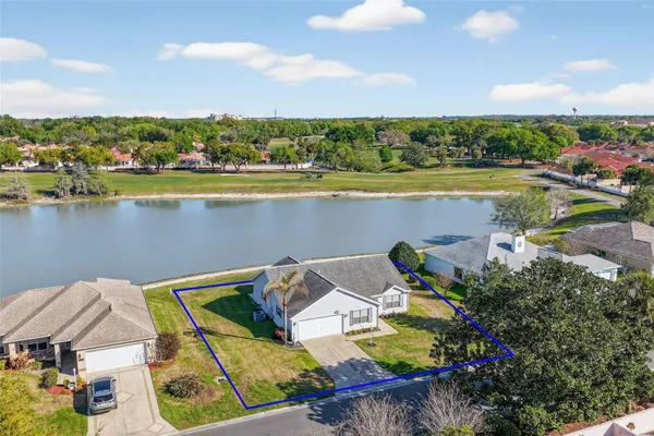 Property Slideshow image 3 of 30 | 1307 panama pl, Lady Lake, FL, 32159