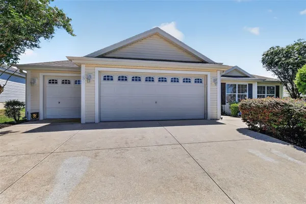 Property Slideshow image 2 of 40 | 2541 jessup st, The Villages, FL, 32162