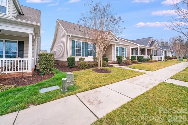 Property Slideshow image 3 of 33 | 11135 bailey park nature dr, Cornelius, NC, 28031