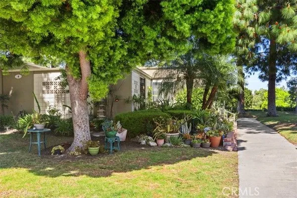 Property Slideshow image 3 of 43 | 4 via castilla d, Laguna Woods, CA, 92637