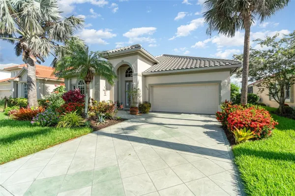 Property Slideshow image 2 of 62 | 13376 golf pointe dr, Port Charlotte, FL, 33953