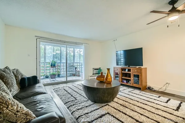 Property Slideshow image 3 of 24 | 610 s clinton st apt 8c, Denver, CO, 80247