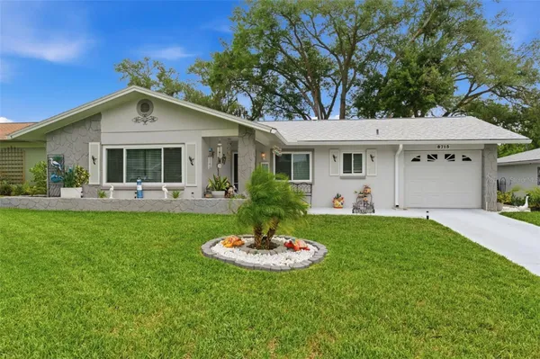 Property Slideshow image 3 of 43 | 8715 benton dr, Port Richey, FL, 34668