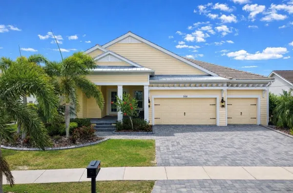 Property Slideshow image 3 of 76 | 708 manns harbor dr, Apollo Beach, FL, 33572