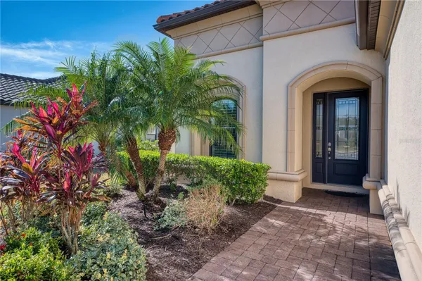 Property Slideshow image 2 of 63 | 13240 sorrento way, Bradenton, FL, 34211