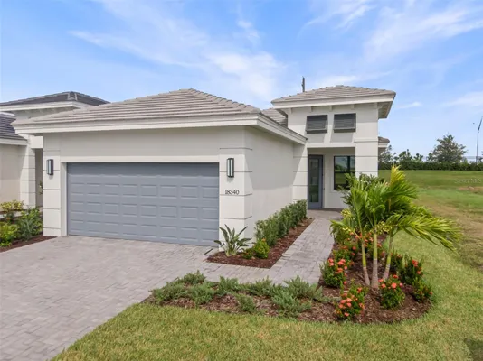 Property Slideshow image 2 of 25 | 18340 rockport pl, Lakewood Ranch, FL, 34211