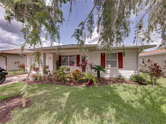 Property Slideshow image 3 of 40 | 4926 pleasant hollow trl, Lakeland, FL, 33811