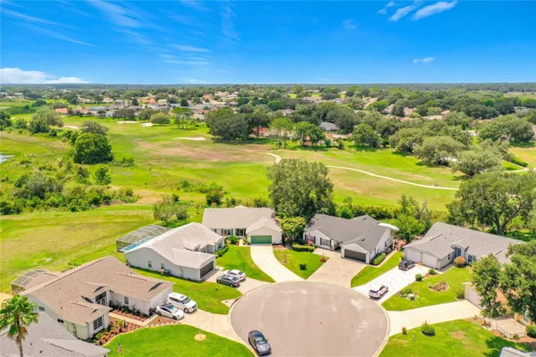 Property Slideshow image 3 of 52 | 25106 meriweather rd, Leesburg, FL, 34748