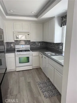 Property Slideshow image 2 of 14 | 8565 trinity cir 824d, Huntington Beach, CA, 92646