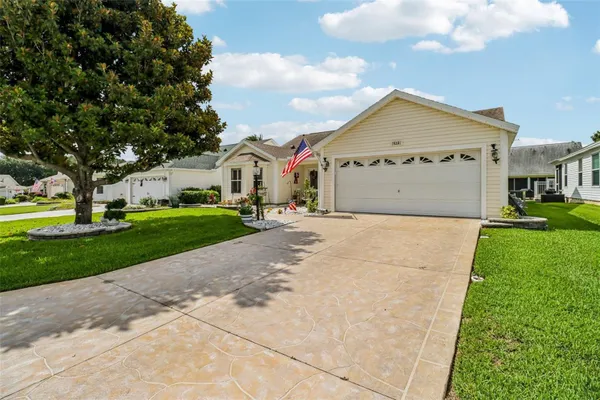 Property Slideshow image 3 of 33 | 16581 se 77th northridge ct, The Villages, FL, 32162
