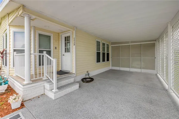 Property Slideshow image 3 of 43 | 1228 maria ct, The Villages, FL, 32159
