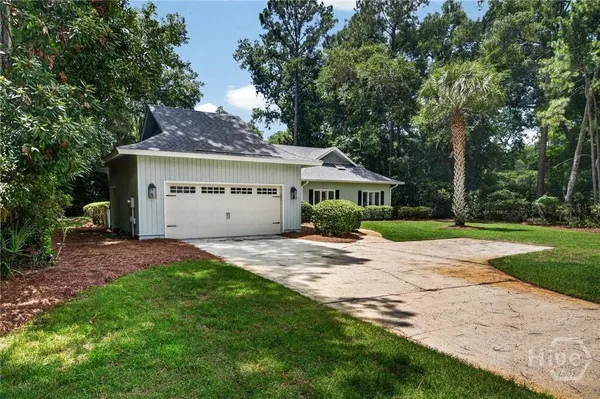 Property Slideshow image 2 of 36 | 1 black hawk trl, Savannah, GA, 31411