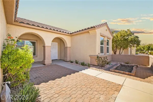 Property Slideshow image 3 of 50 | 2565 gilbertville ave, Henderson, NV, 89052