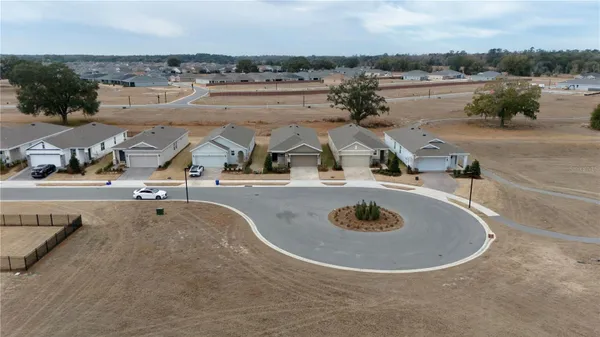 Property Slideshow image 3 of 63 | 5464 nw 46th lane rd, Ocala, FL, 34482