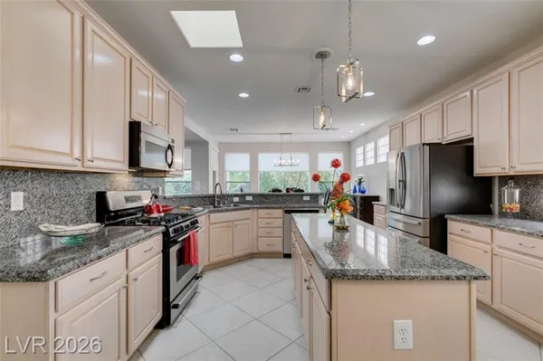 Property Slideshow image 3 of 40 | 10459 perla bello ct, Las Vegas, NV, 89135