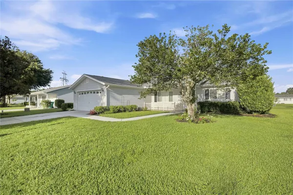 Property Slideshow image 3 of 42 | 17832 se 96th ave, Summerfield, FL, 34491
