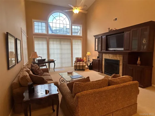 Property Slideshow image 2 of 15 | 423 florencia pl, Melville, NY, 11747