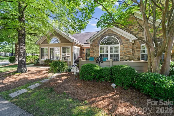 Property Slideshow image 2 of 21 | 5418 prosperity view dr, Charlotte, NC, 28269