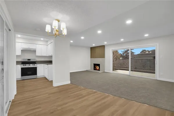 Property Slideshow image 3 of 16 | 22934 nadine cir b, Torrance, CA, 90505