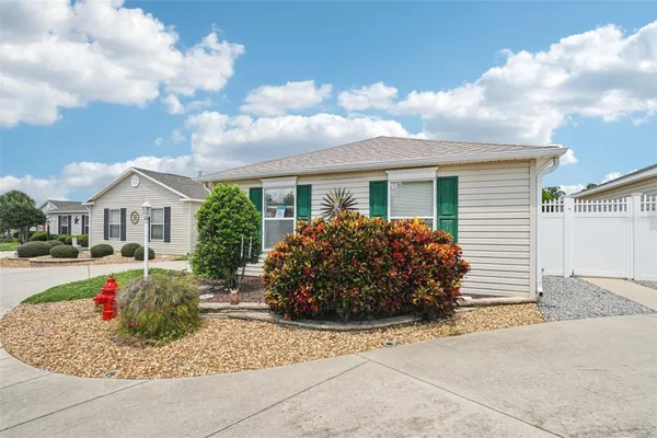 Property Slideshow image 3 of 33 | 523 richburg st, The Villages, FL, 32162