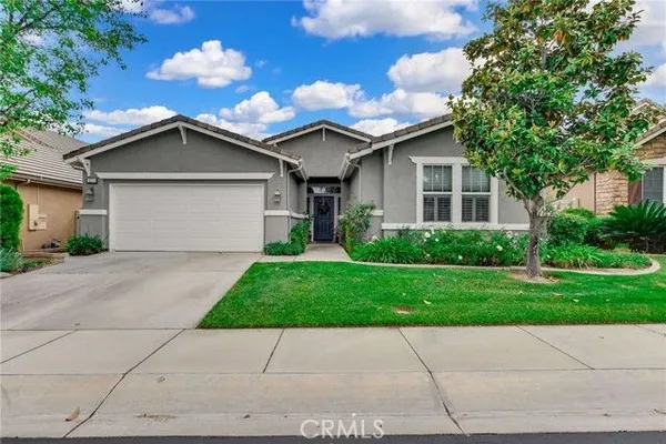 Property Slideshow image 2 of 58 | 177 potter crk, Beaumont, CA, 92223