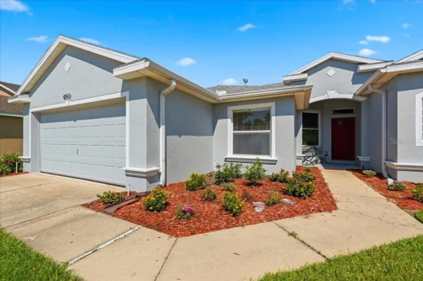 Property Slideshow image 2 of 39 | 4050 whistlewood cir, Lakeland, FL, 33811