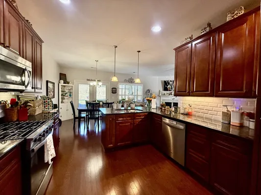 Property Slideshow image 2 of 33 | 547 cloverhill ln, Lebanon, TN, 37090