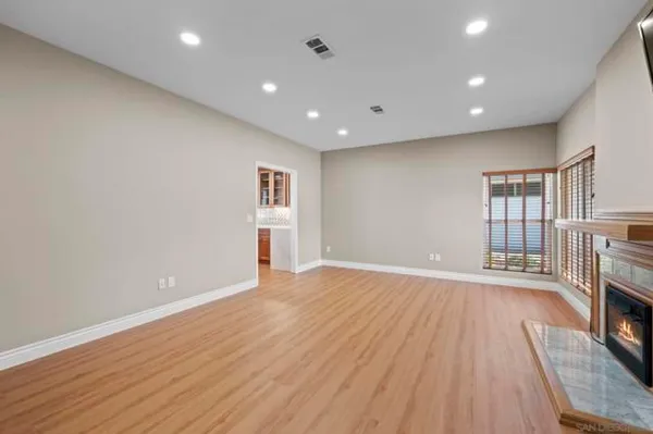 Property Slideshow image 3 of 32 | 12486 lomica dr, San Diego, CA, 92128