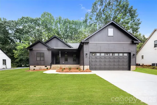 Property Slideshow image 2 of 25 | 3301 eva dr, Concord, NC, 28027