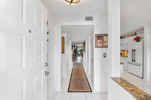 Property Slideshow image 3 of 37 | 7219 fairfax dr 110, Tamarac, FL, 33321