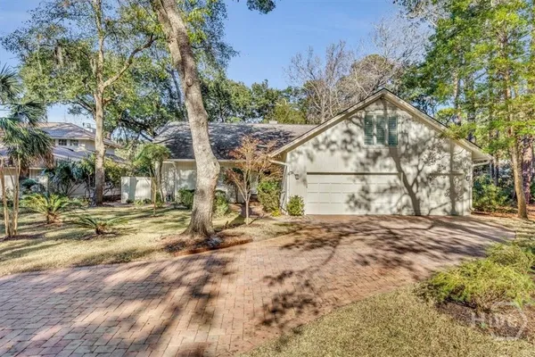 Property Slideshow image 3 of 59 | 2 fox meadow cir, Savannah, GA, 31411