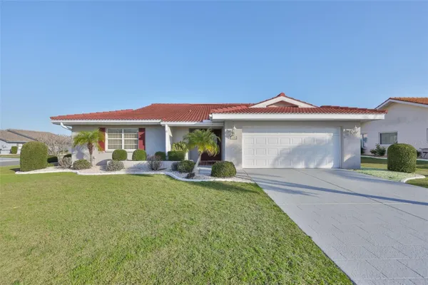 Property Slideshow image 3 of 37 | 1809 granville ln, Sun City Center, FL, 33573