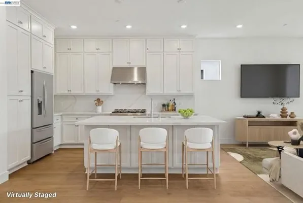 Property Slideshow image 3 of 24 | 1079 riverbend dr, Brentwood (Cc), CA, 94513