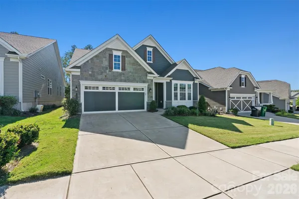 Property Slideshow image 3 of 48 | 12508 old iron ln, Charlotte, NC, 28215