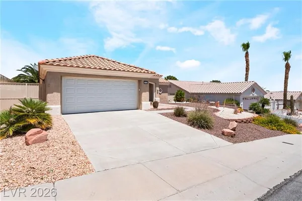 Property Slideshow image 2 of 40 | 10424 marymont pl, Las Vegas, NV, 89134